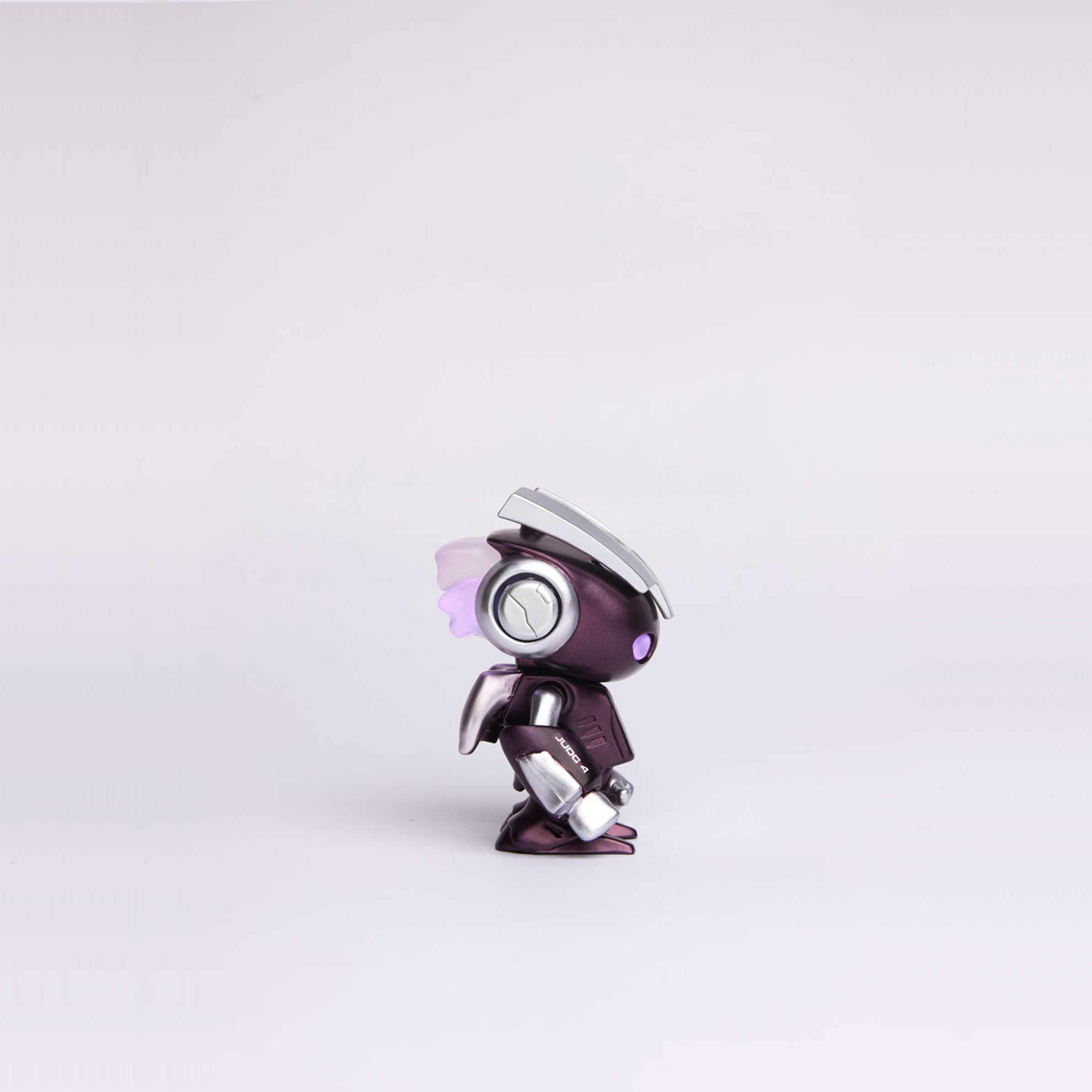 MINI DEBORAH – Ancientz CHAPTER 1 V.1 Light-Up Mini Figure with Keychain